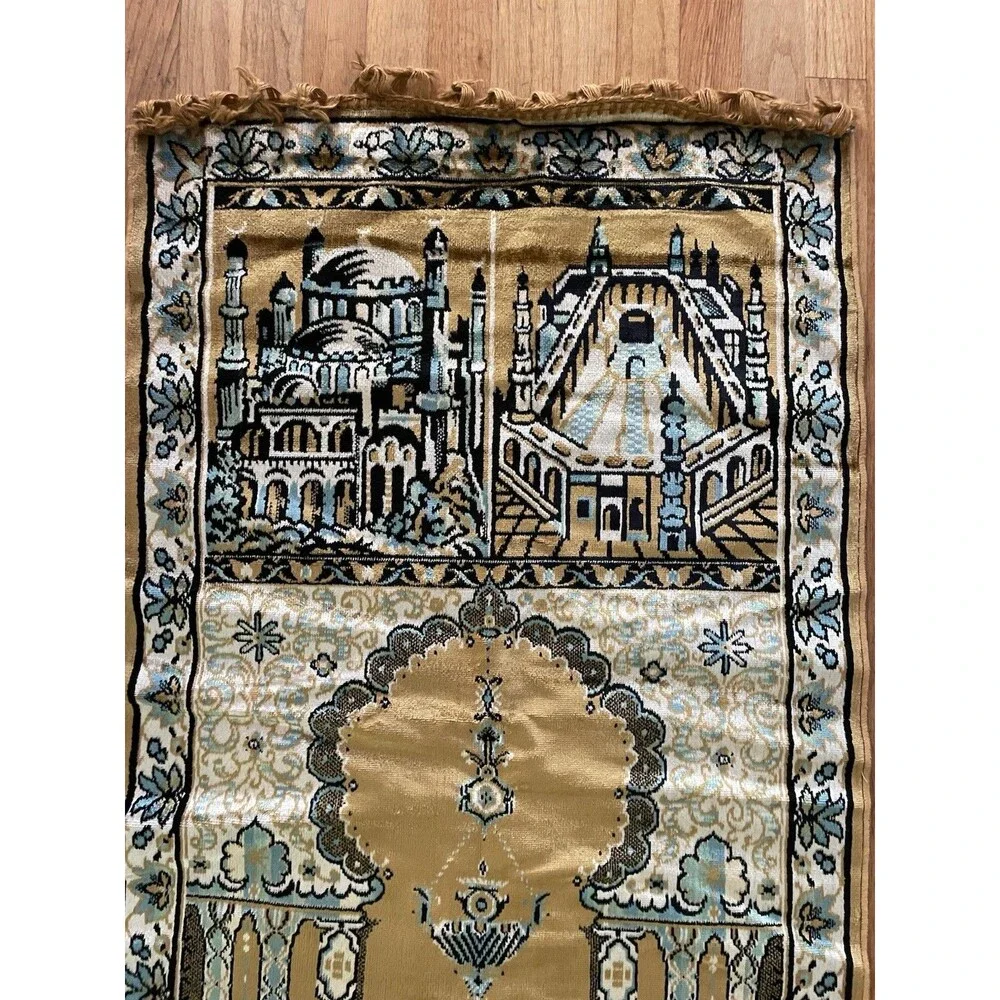 Vintage Turkish Prayer Rug / Tapestry 26”x43” Plus 3” Fringe
